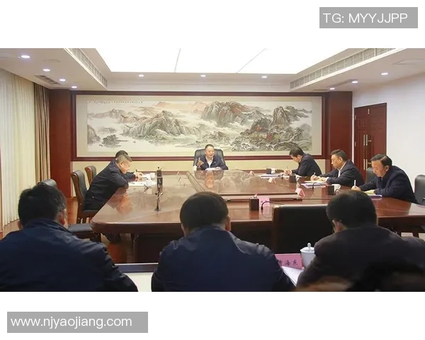 南充籍足球明星刘的成长之路与职业生涯的辉煌成就解析