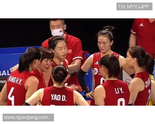 成都排球队中路突破的优势与不足分析及未来发展方向探讨